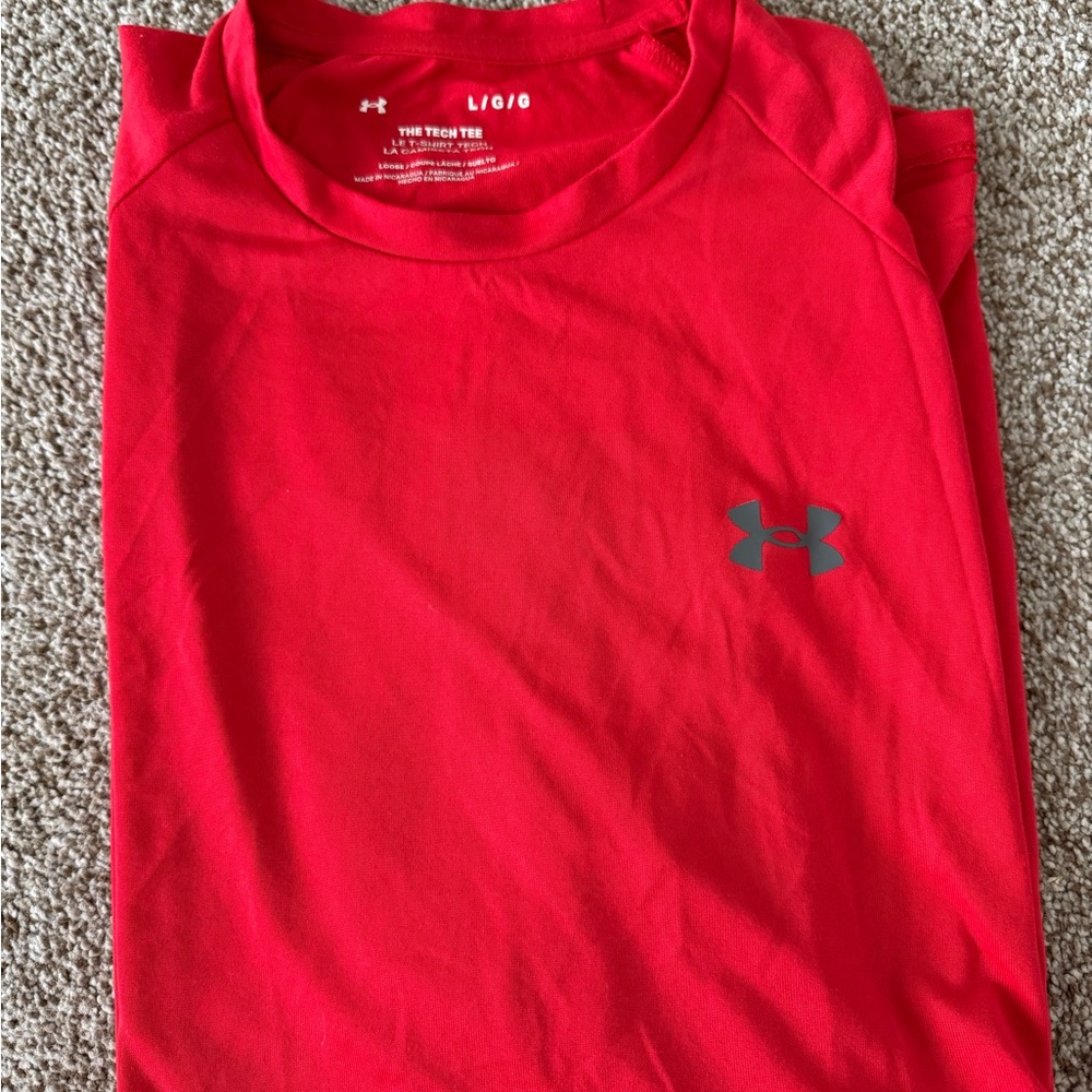 Under Armour Men’s Tech Tee in Red